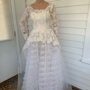 50s Wedding Gown Ivory Lace Peplum Bridal Dress XS